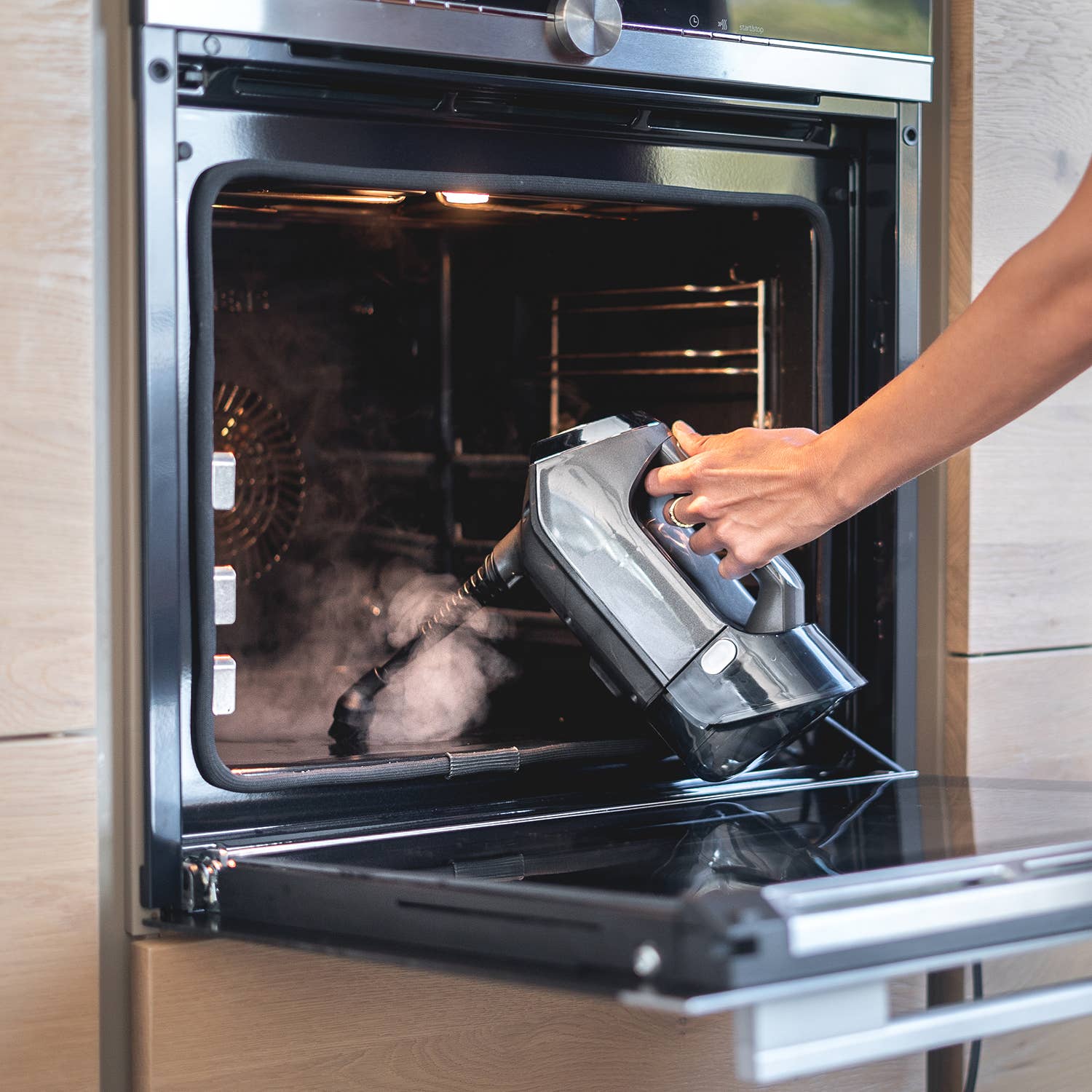 Eziclean – wholesale Dammsugare – EziClean® Cyclosteam P310 multifunktions ångdammsugare6