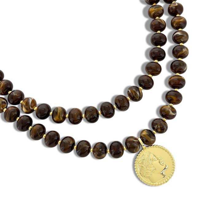 YNK01 - Collier Pendentif en Perles de Résine pour la vente par OMG Blings