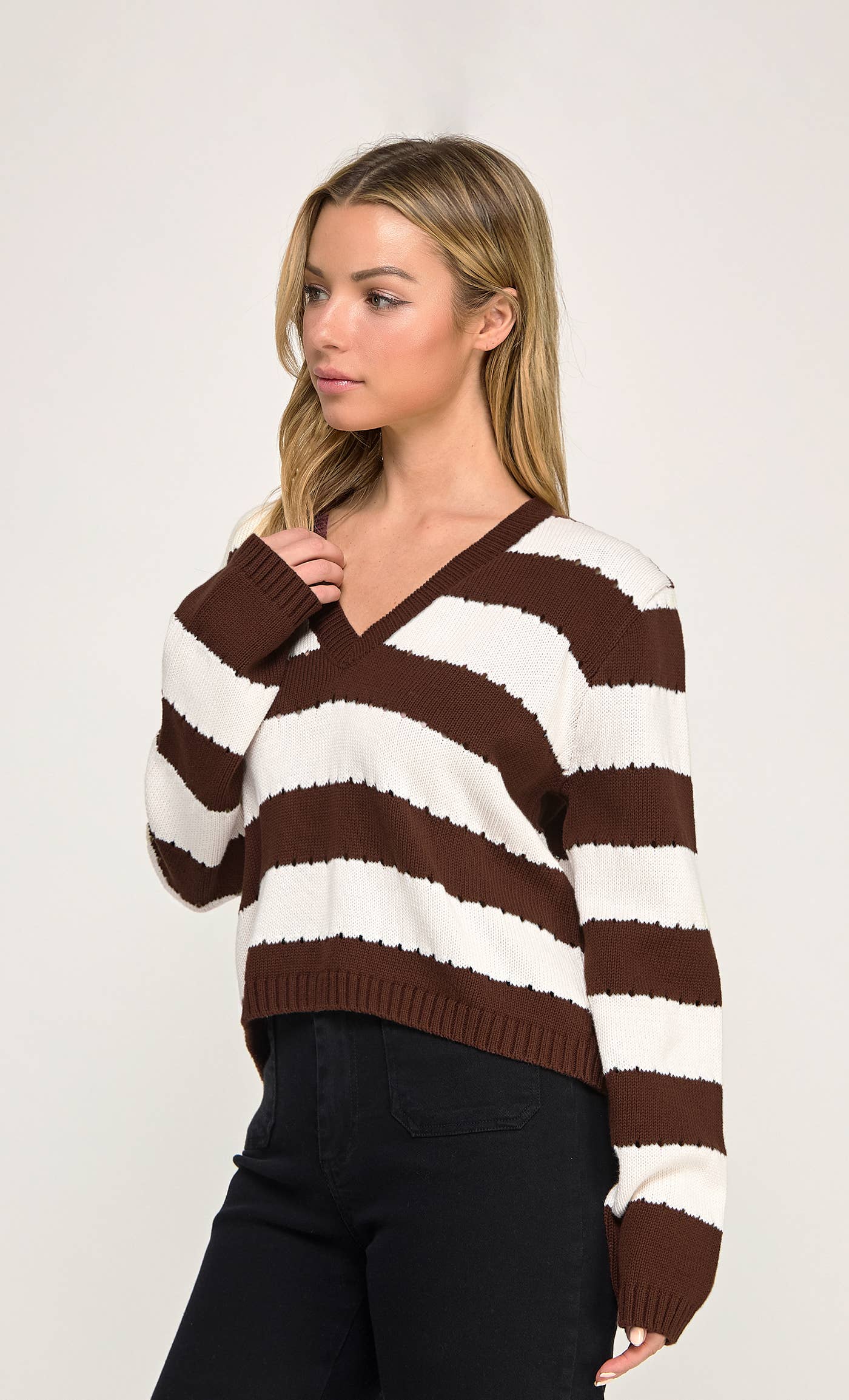 Hersy - Wholesale Knit Top - Women's - CHUNKY DETAIL V NECK STRIPE KNIT TOP-HT02051