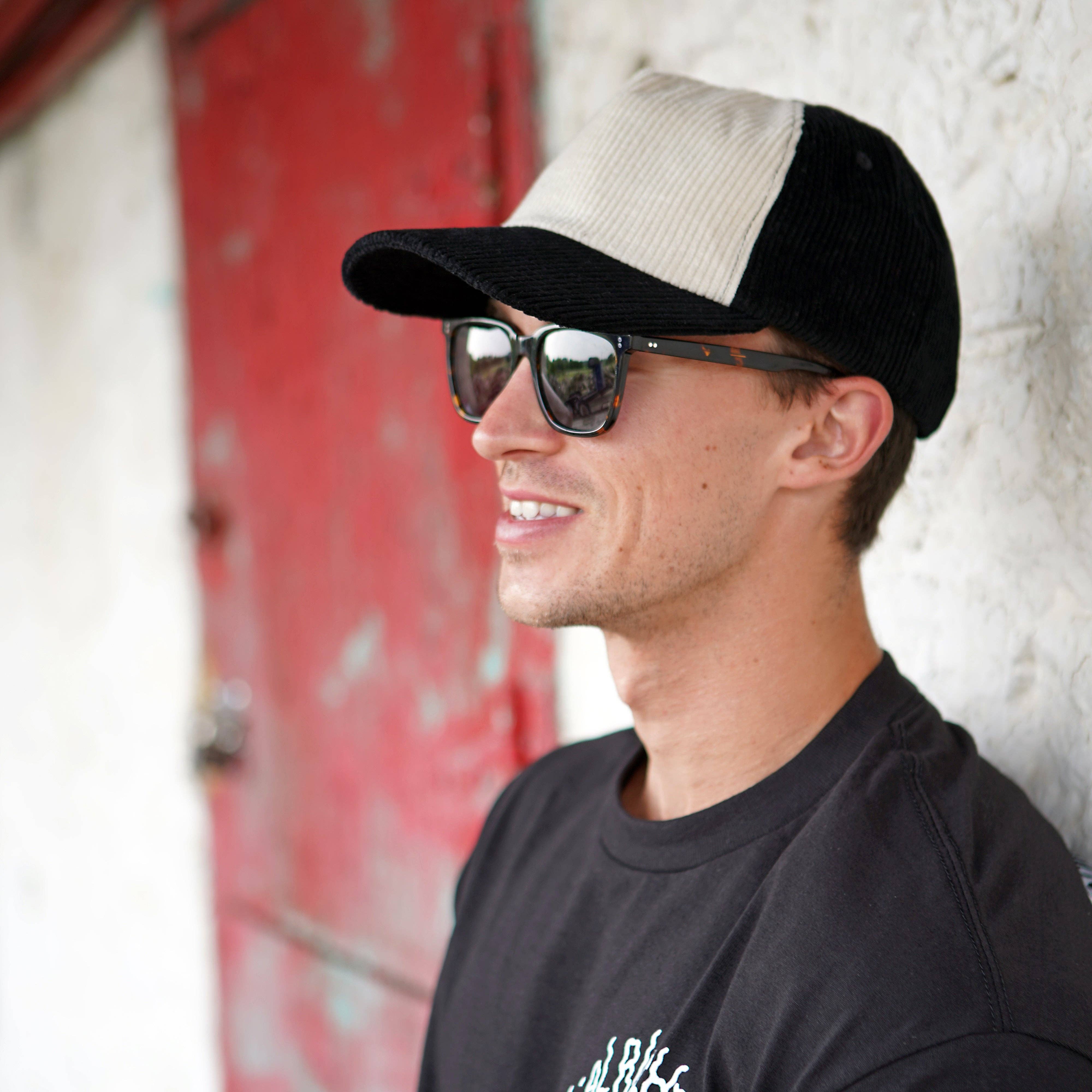 Stuntin Goods - Wholesale Baseball Cap - Unisex - Stuntin Blank Corduroy Hat11