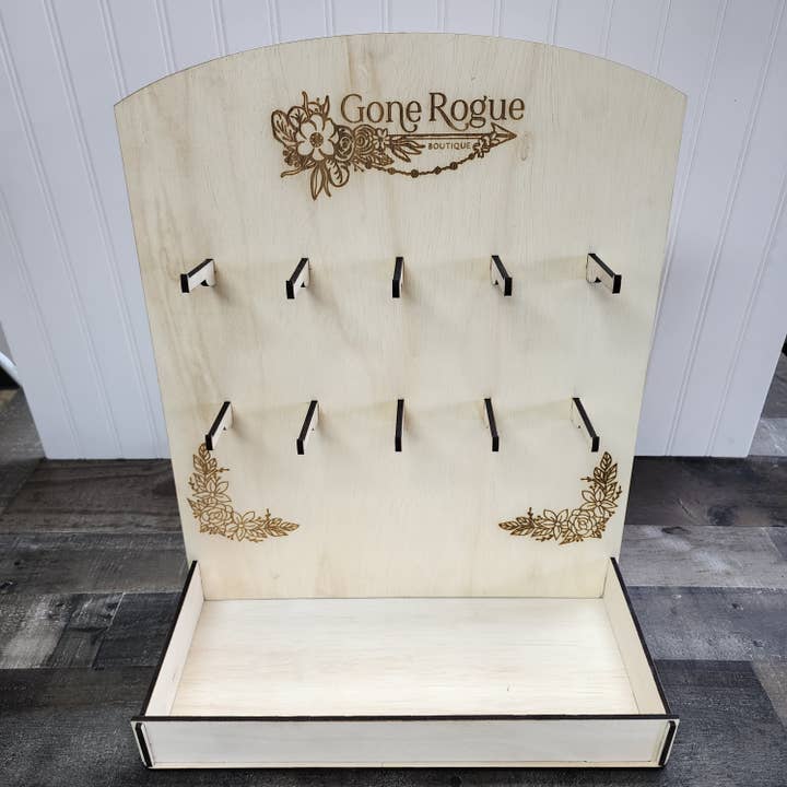 Visning af armbånd/nøglering for engroshandel hos The Innovative Tech