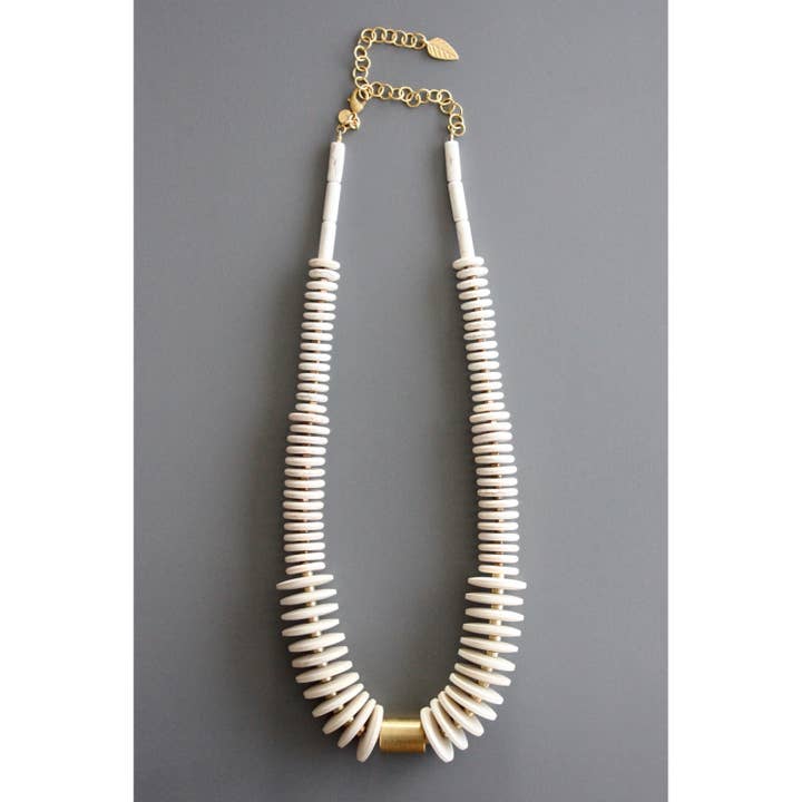 David Aubrey Jewelry - Wholesale Beaded/Pearl Necklace - BKN122 Brass, wood, and magnesite necklace