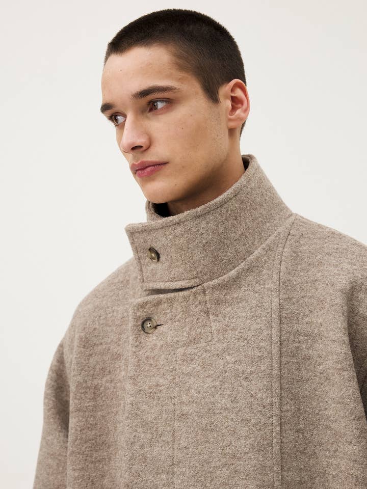 NOYOCO - Wholesale Coat - Women's - Hera Sand Coat1