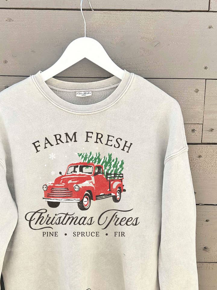OAT COLLECTIVE - Wholesale Graphic Sweatshirt - Women's - FARM FRESH CHRISTMAS Mineral Graphic Sweatshirt