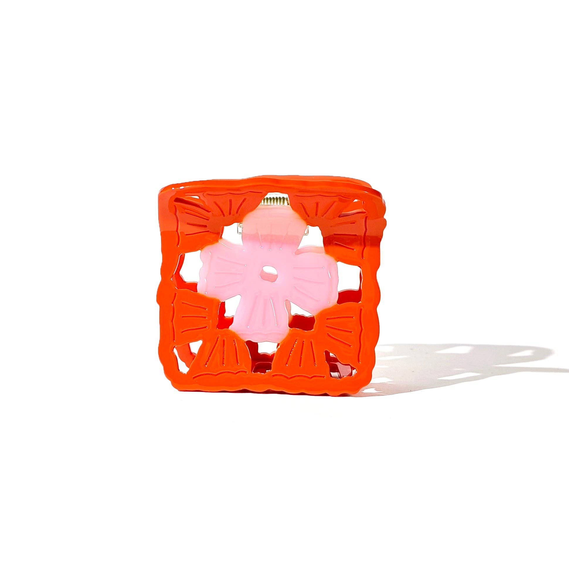 Hey Ricochet - Wholesale Hair Clip - Women's - Granny Square Claw4