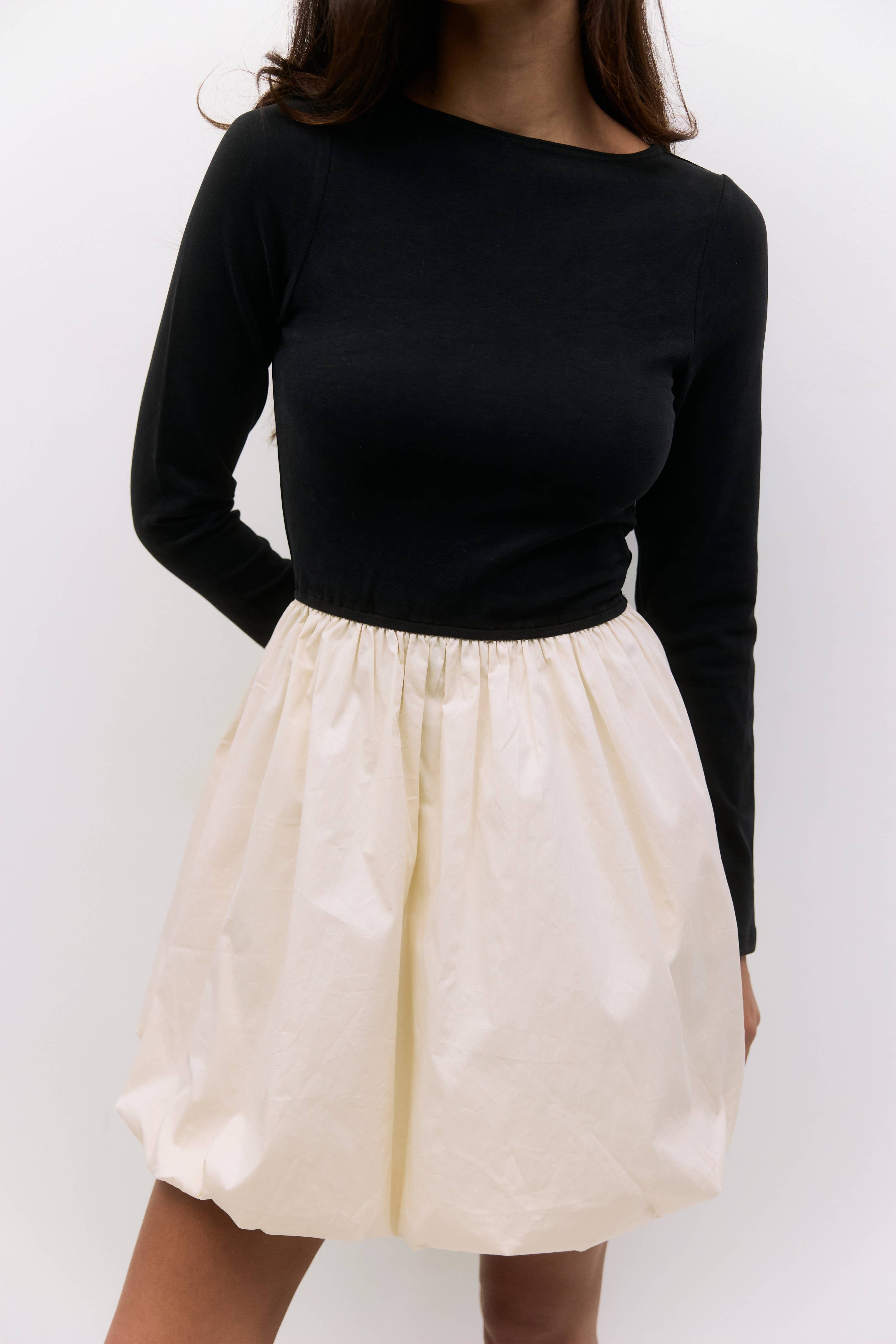 All Row - Wholesale Dress - Women's - The Yasmin Dress | Long Sleeve Mini Bubble Dress4