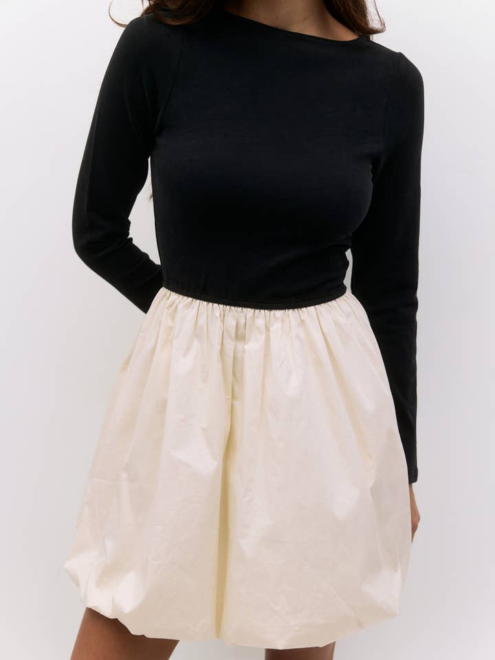 MOD REF - Vente Robe – femme - La Robe Yasmin | Robe Mini Boule à Manches Longues4