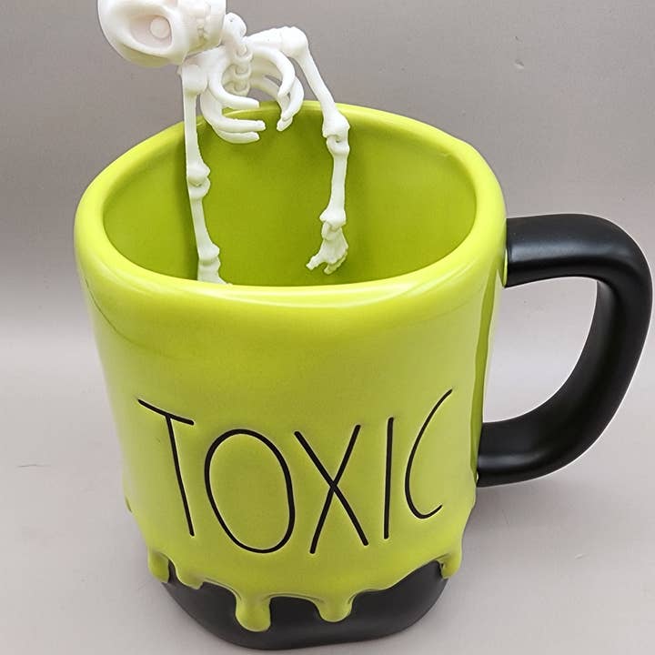 Crafty Wood Studios - Wholesale Decorative Figurine - Mini Skeleton, Moveable Skeleton, Posable Skeleton