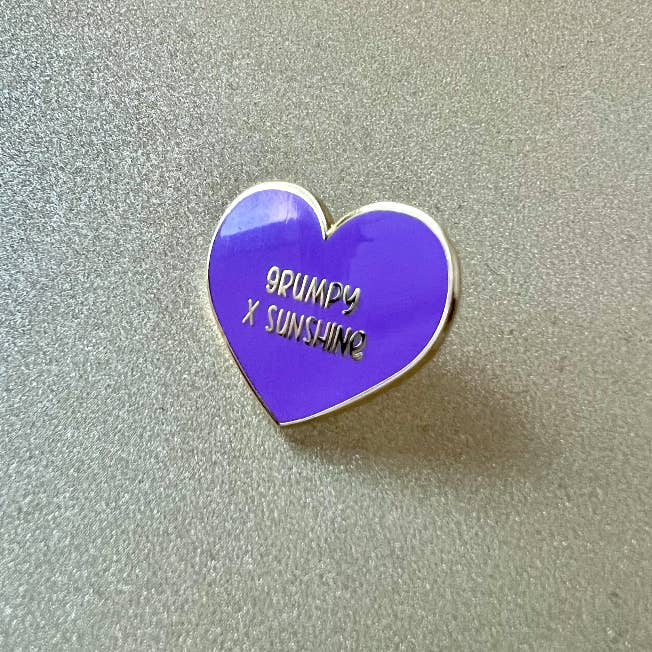 TitlePieces - Wholesale Lapel pin/button - Bookish Romance Tropes Mini Enamel Pins1