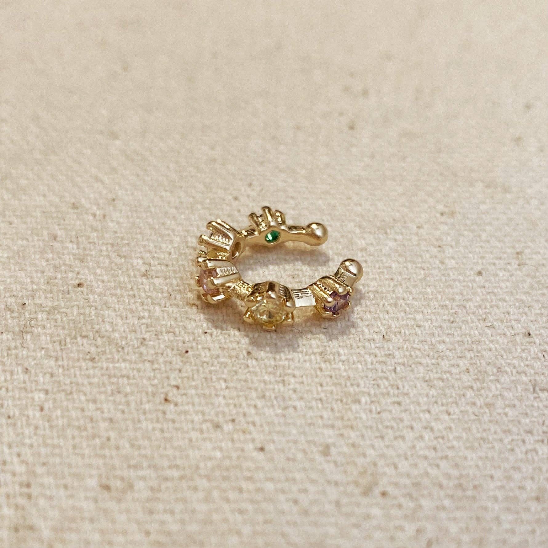 GoldFi - Vendita all'ingrosso Orecchini ear cuff/ear wrap - Ear Cuff in Oro 18k con Zirconia Cubica Pastello2