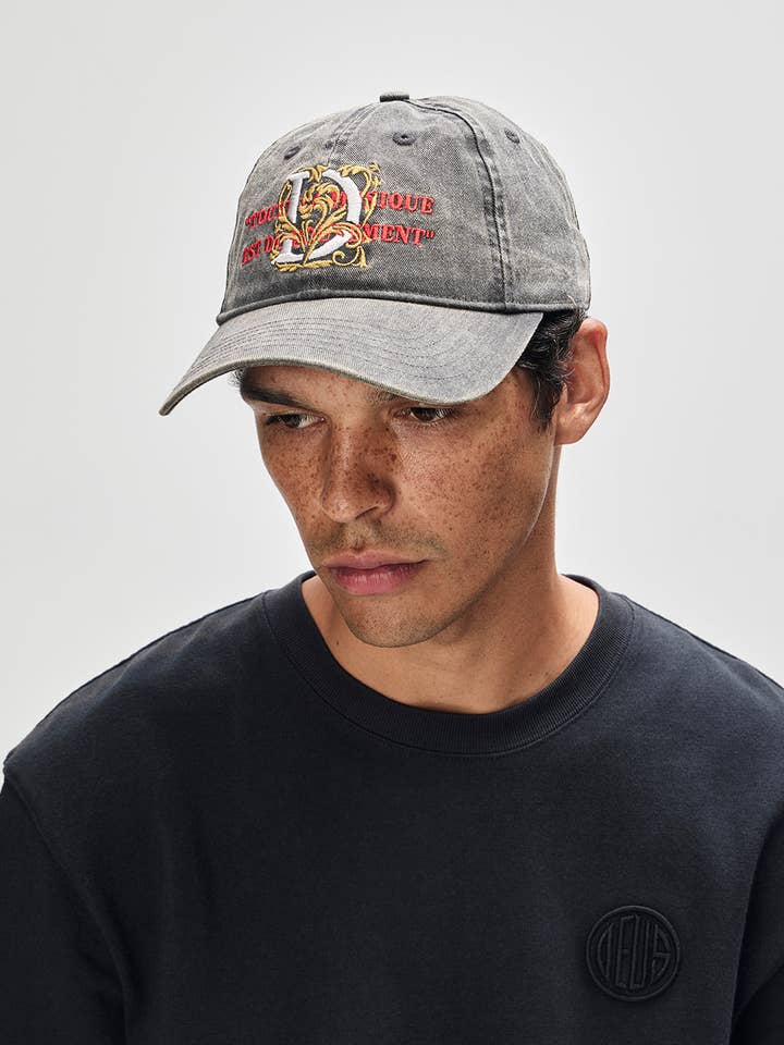 Decorative Cap - Anthracite for wholesale by Deus Ex Machina