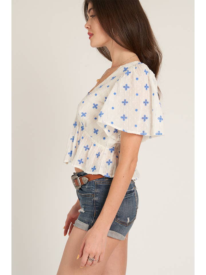 En Crème - Wholesale Blouse - Women's - Flutter Sleeve V-Neck Top9