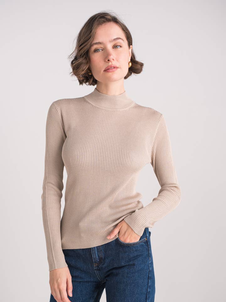 Maglia 100% seta collo alto a coste per la vendita all'ingrosso da parte di jw.atelier