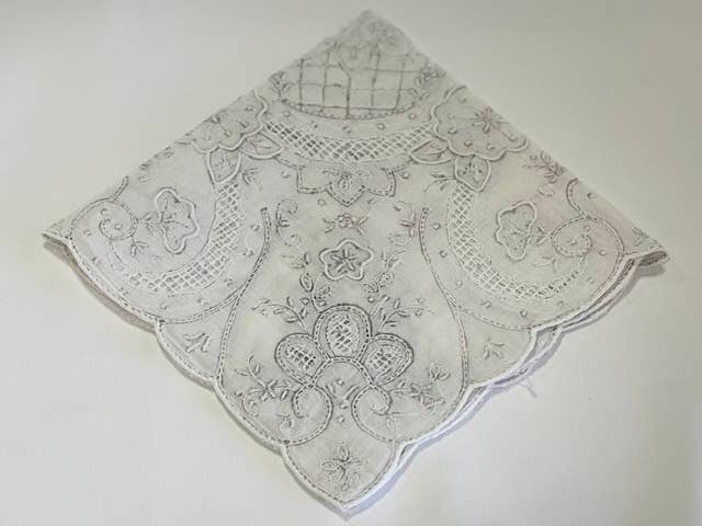 Simply Charming - Wholesale Handkerchief - Women's - Drawnwork Floral Hanky1