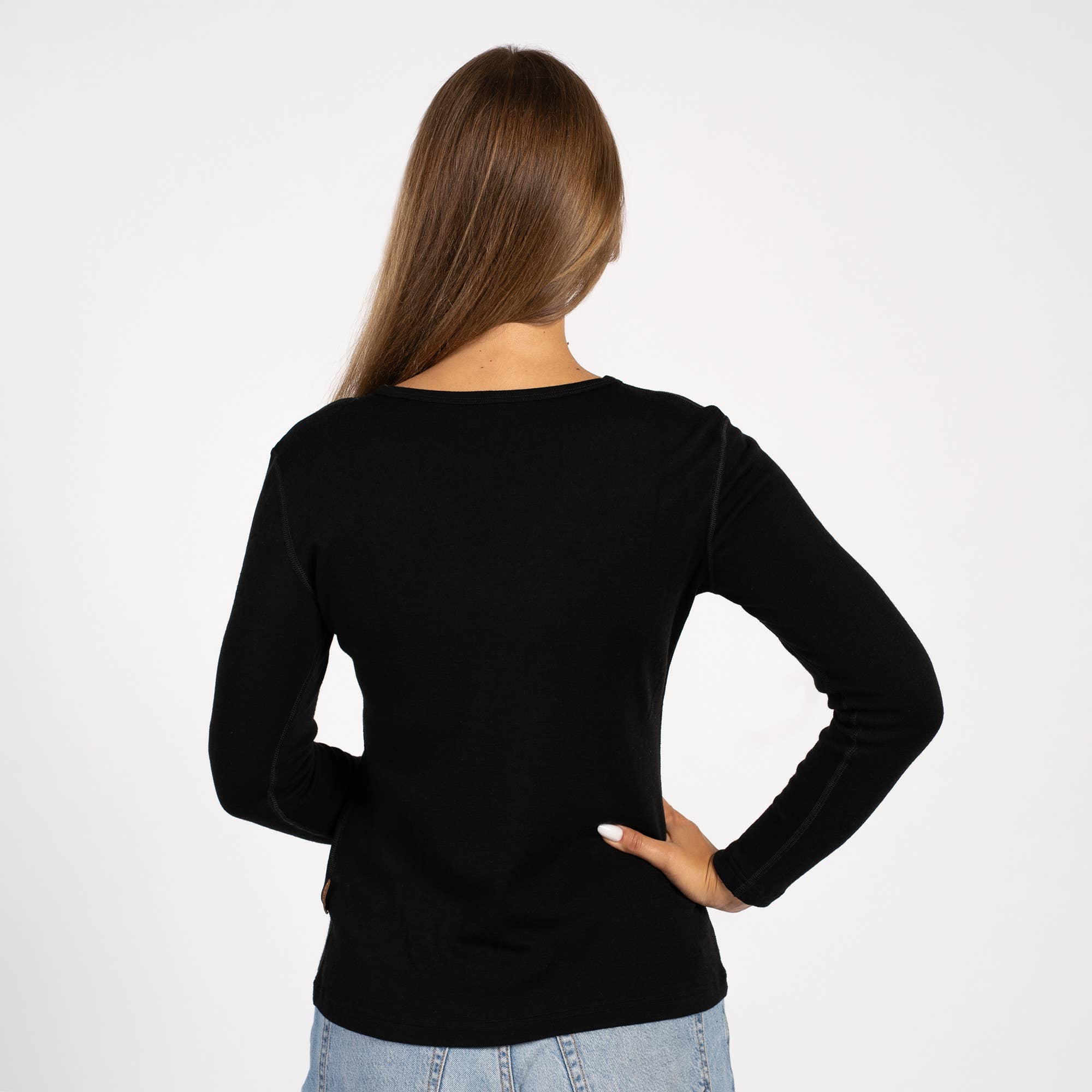 menique - Wholesale Athletic Top - Women's - Women's Midweight Merino Thermal Long Sleeve Tee Dark Green2