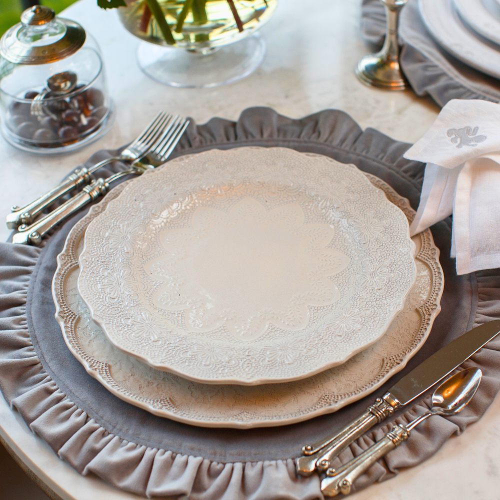 Arte Italica & Crown Linen Designs - Wholesale Dinner Plate - Merletto Antique Dinner Plate5