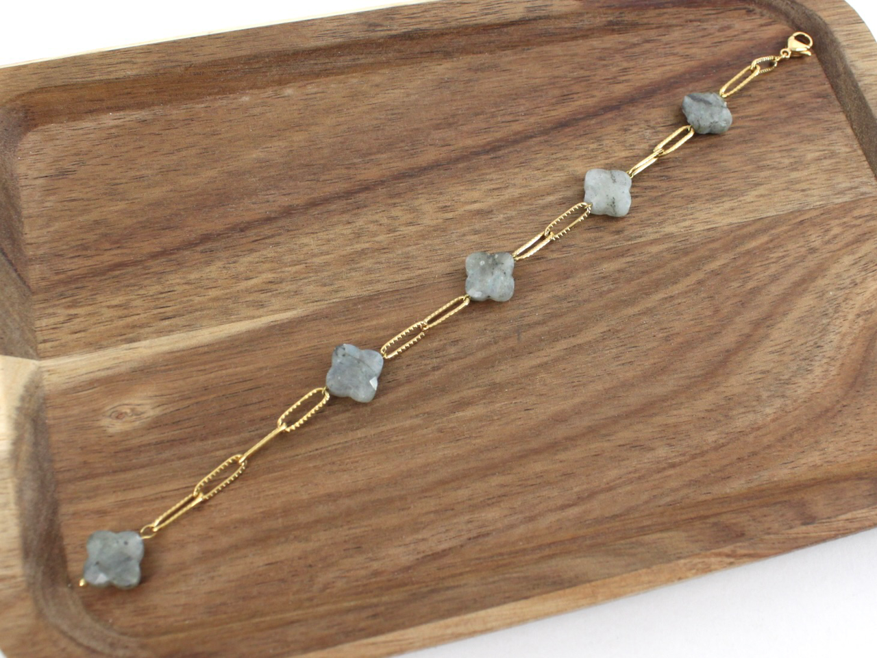 Pretty Persuasions - Vendita all'ingrosso Bracciali a catena e a maglie - B24045 Bracciale in acciaio inossidabile con 5 Clover Stone3