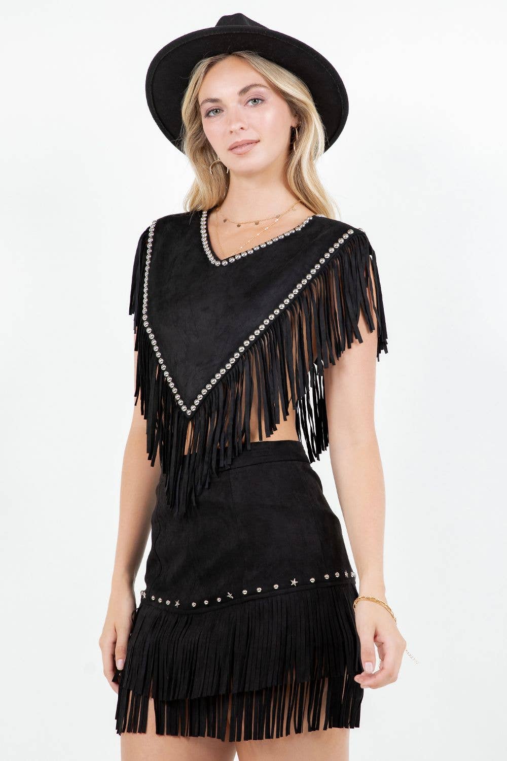 Saints & Hearts – wholesale Poncho – Women's – SIJ5410B BLACK STUD DETAIL FRINGED MINI PONCHO1