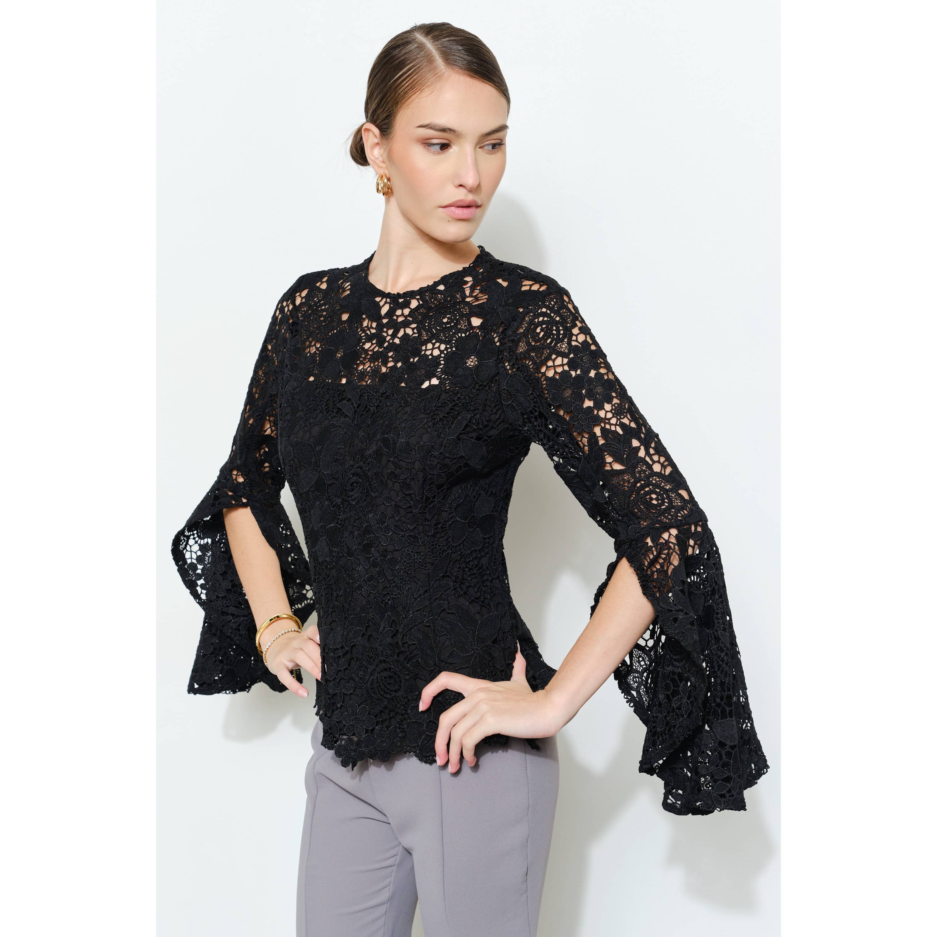 INA - Wholesale Blouse - Women's - Floral Lace Slitted Long Sleeves Blouse Woven Top18