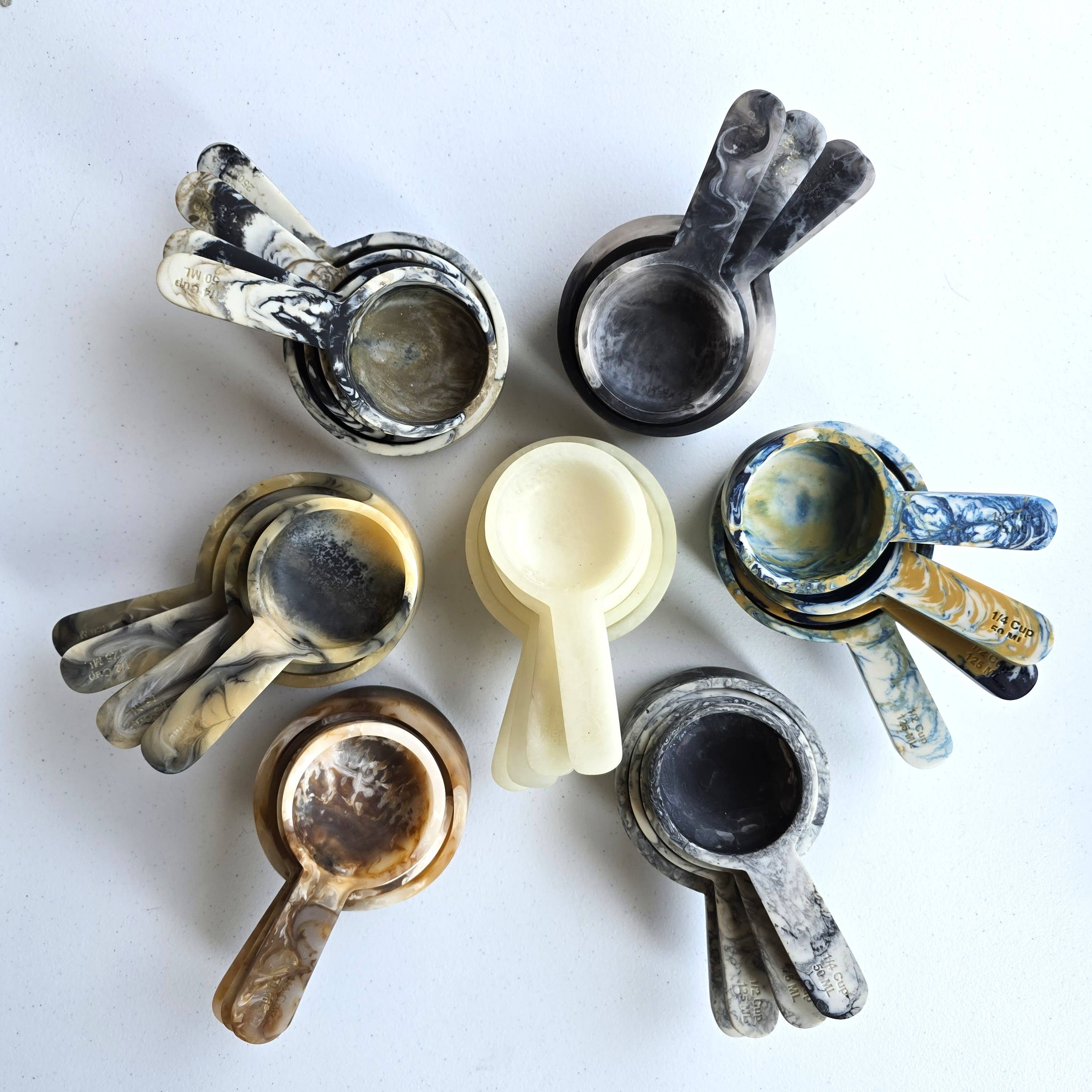 Gibb & Daan - Vente Verre à mesurer - Tasses à mesurer en résine coulée à la main - Cadeaux de cuisine, pâtisserie12