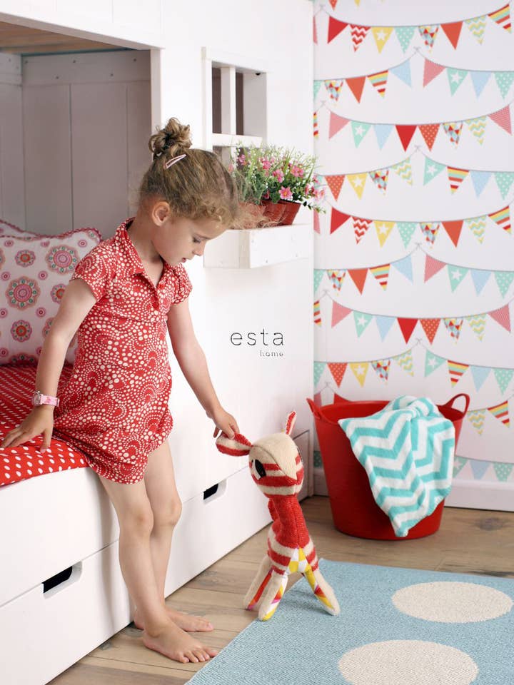 Wallpaper Garlands for wholesale by The Design Department b.v.