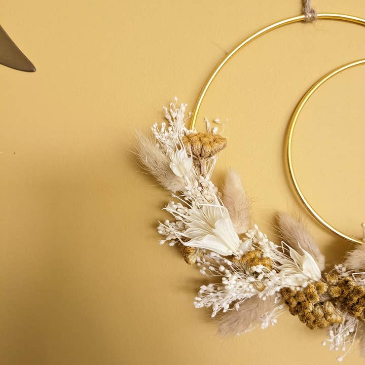 Maison Oline - Wholesale Wall Accent - ORNELLA | Small floral Crescent Moon Wall Wreath1