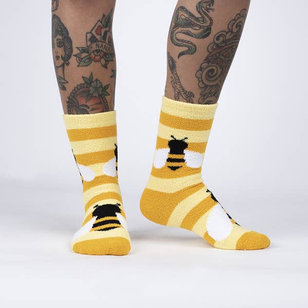 Sock it To Me - Wholesale Socks - Unisex - Bee Cozy Slipper Socks1