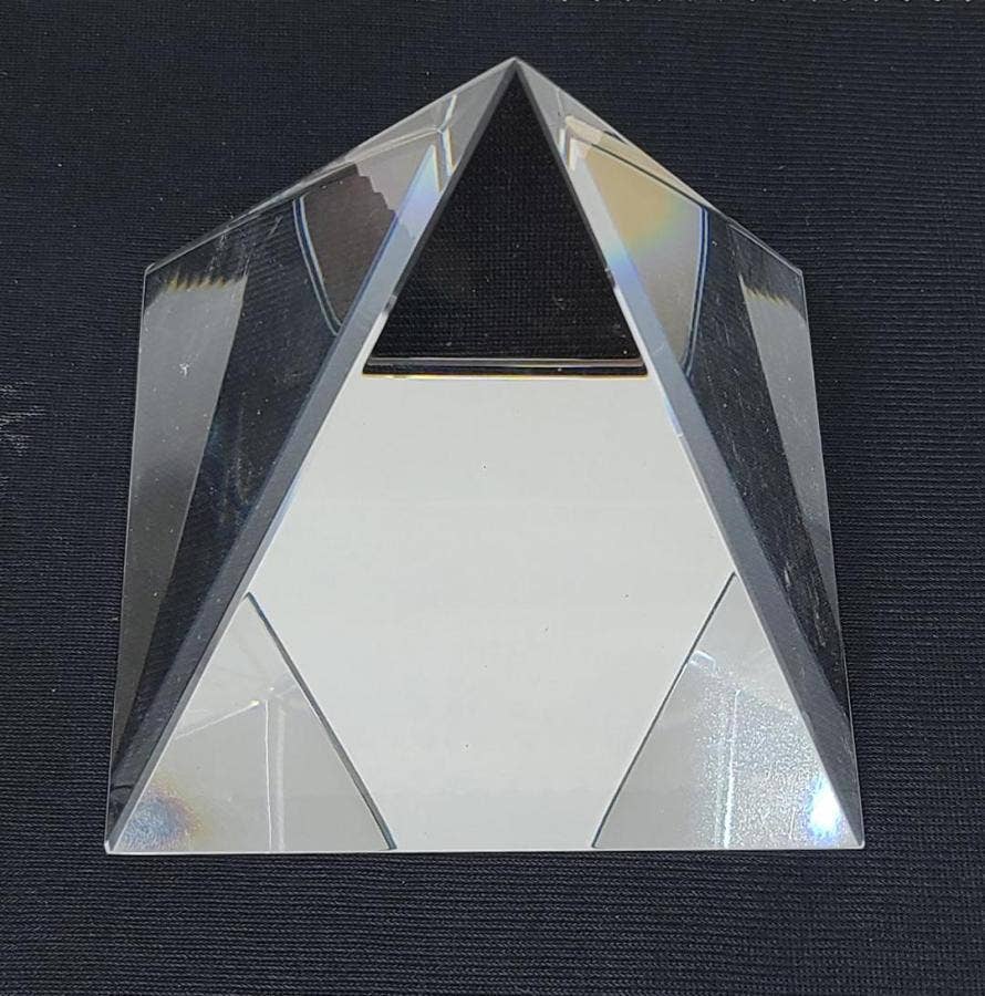 GREENROOTS USA LLC - Wholesale Spiritual Stone/Crystal - Crystal Pyramid 10cm (4" X 4.5")1