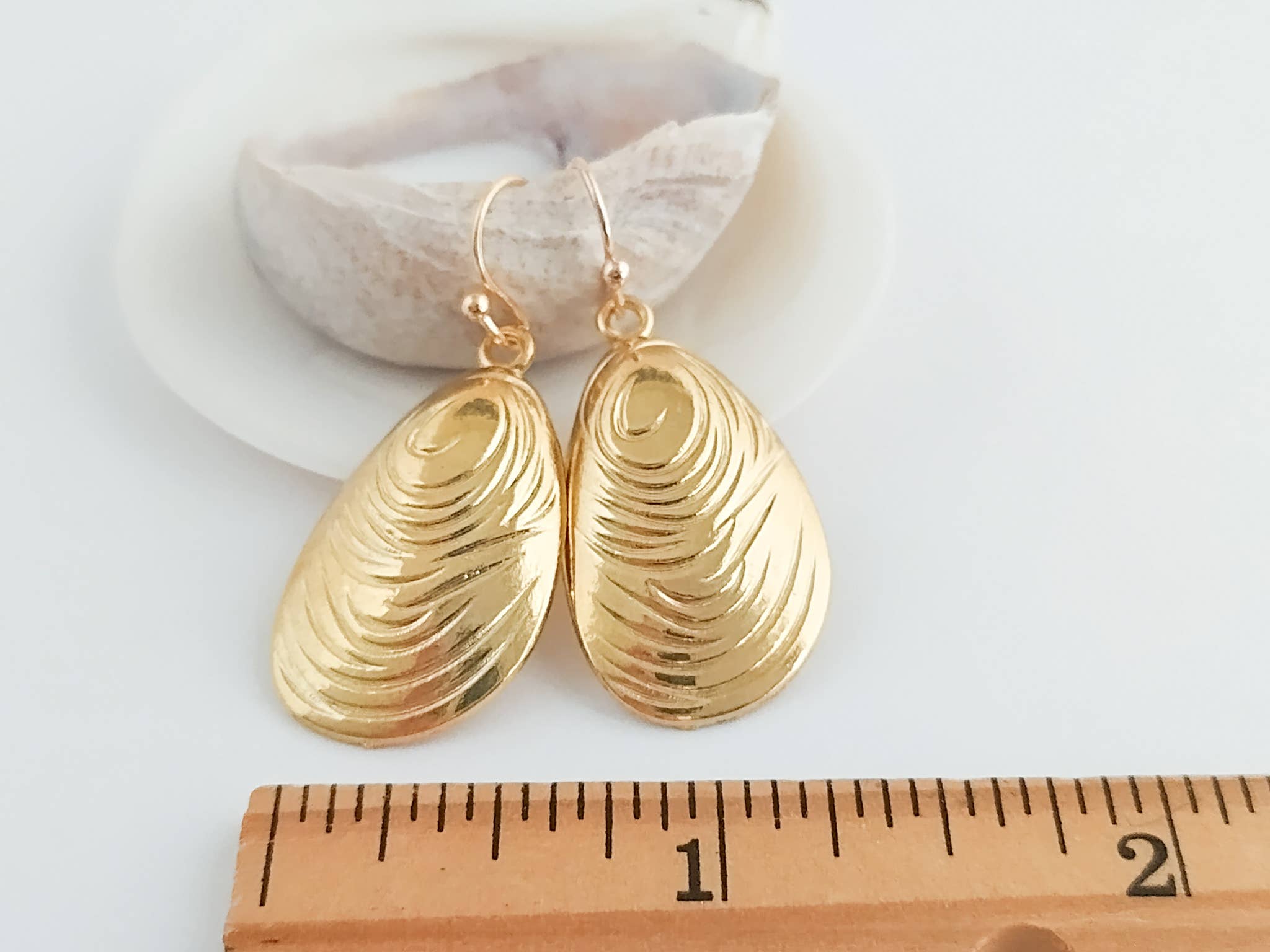 Piccadilly Pendants - Wholesale Dangle earrings - Mussel Shell Earrings, Nautical Earrings, Coastal Jewelry 4