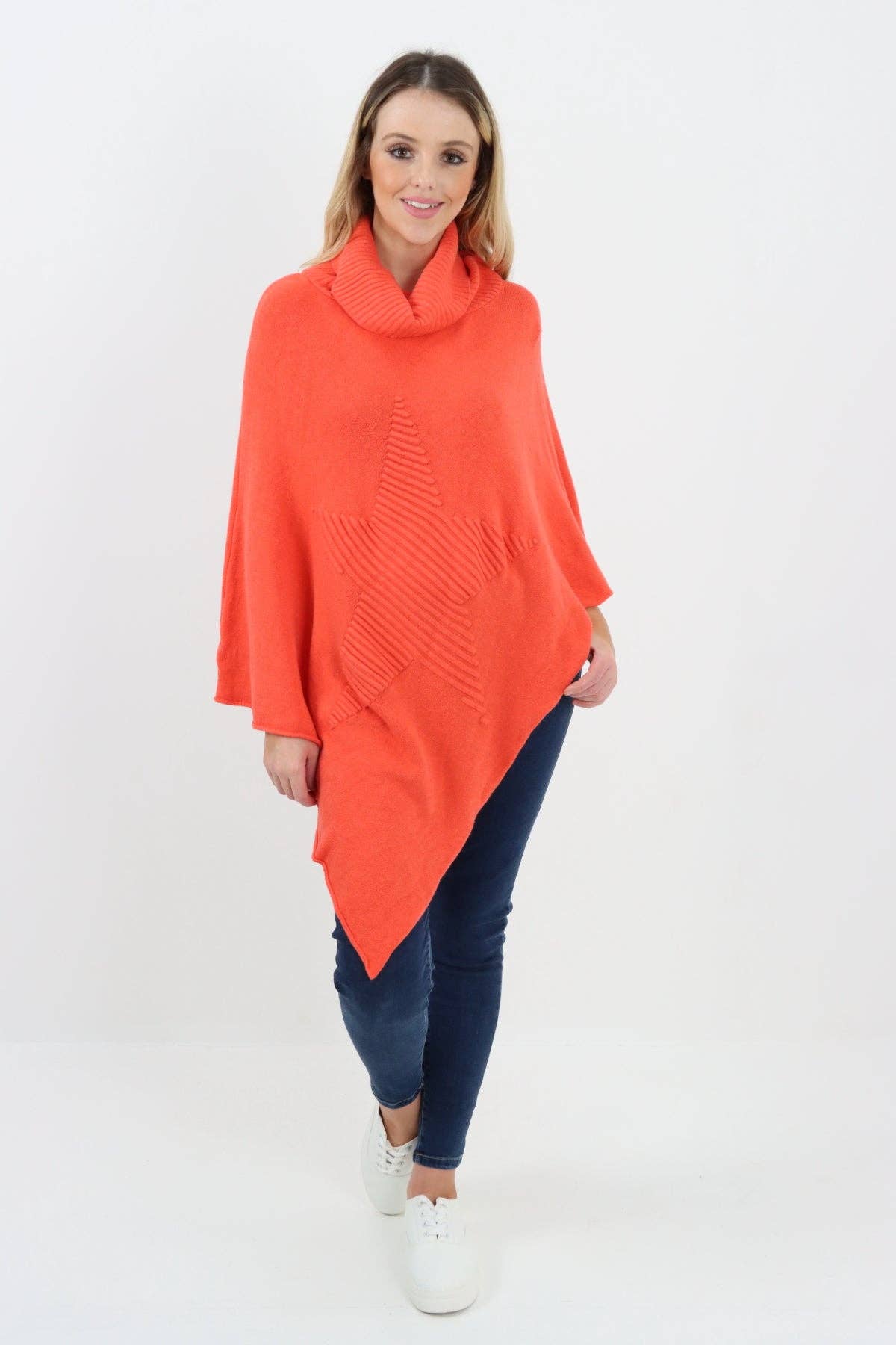 Miss Bold – Engroshandel Poncho - Dame – Italiensk strikket lagenlook poncho med stjernemønster og rullekrave45