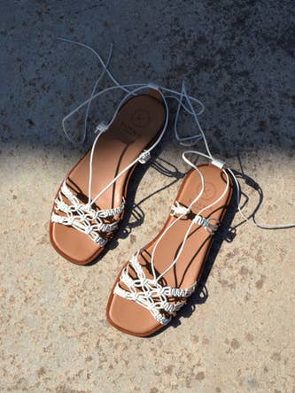 TURCA Cream - Sandália feminina | KOSMA Menorca por atacado de Kosma Menorca