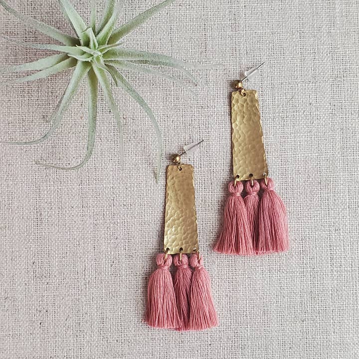 Orecchini Florencia con nappa - Rosa per la vendita all'ingrosso da parte di MAJ