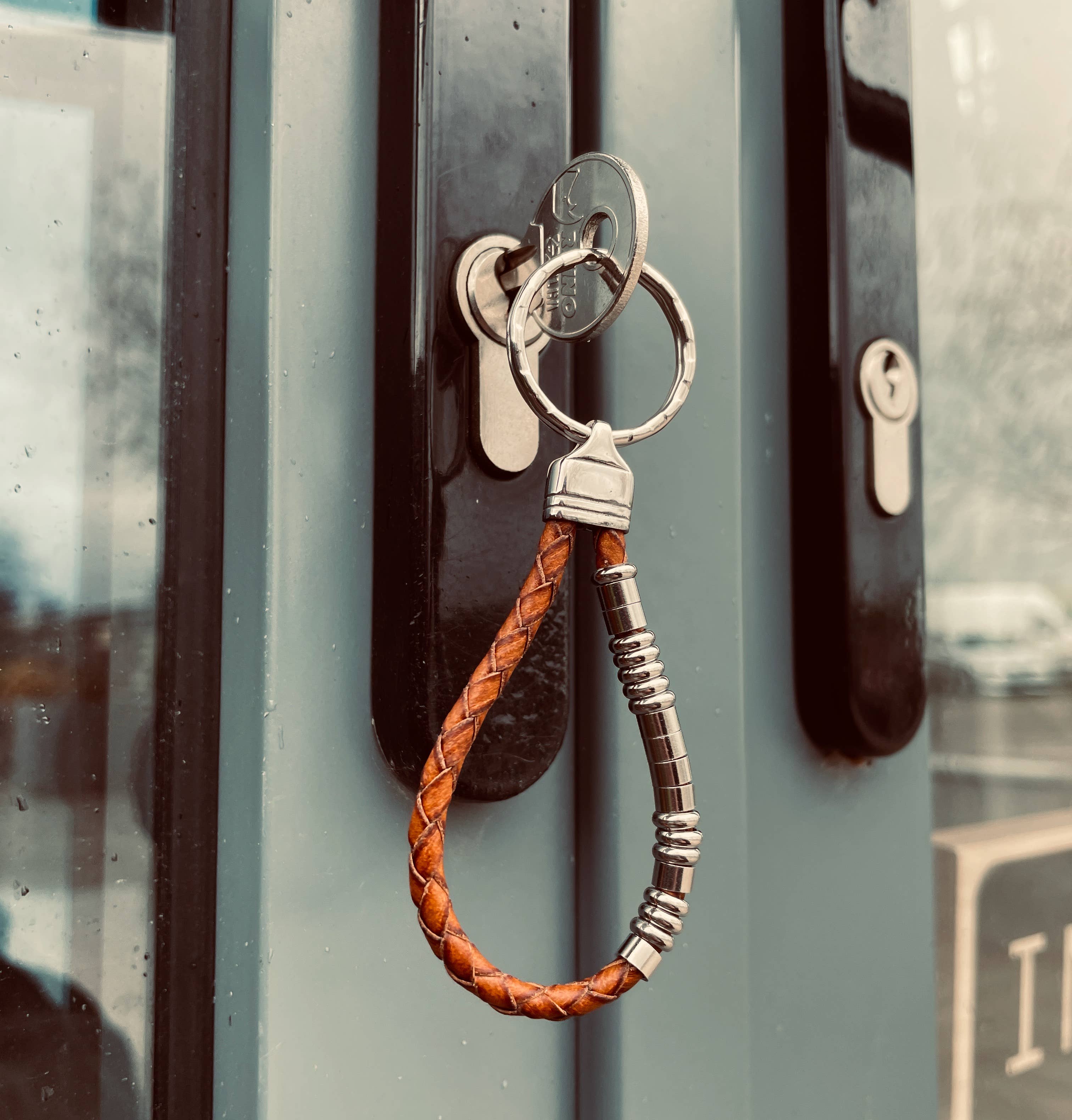 Instinct UK – wholesale Keychain – Unisex – Best Dad | Morse Code Keyring | Leather Keyring5