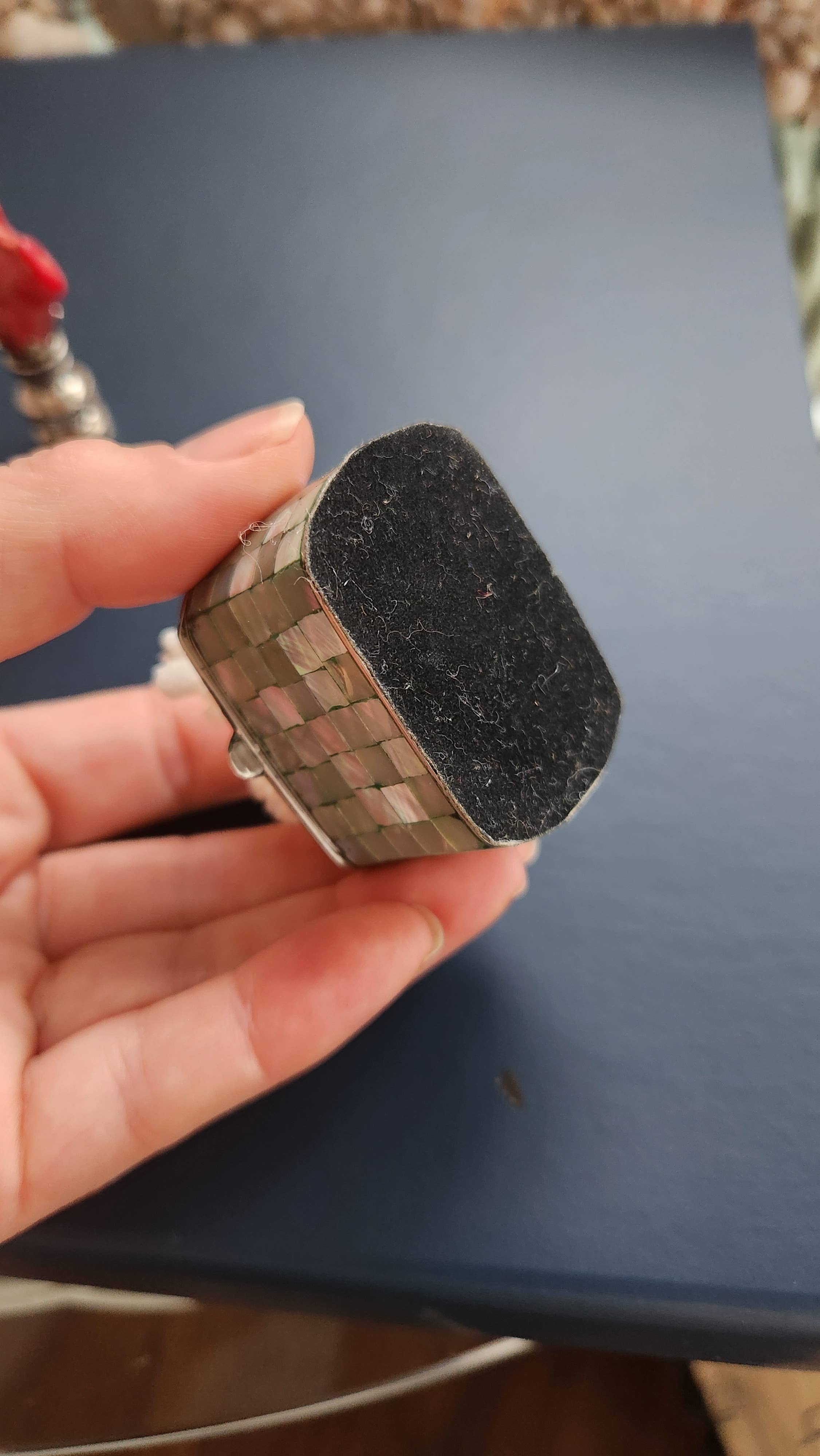 White Tulip Boutique - Wholesale Decorative Box - Mini Abalone MOP Shell Trinket Pill Box7