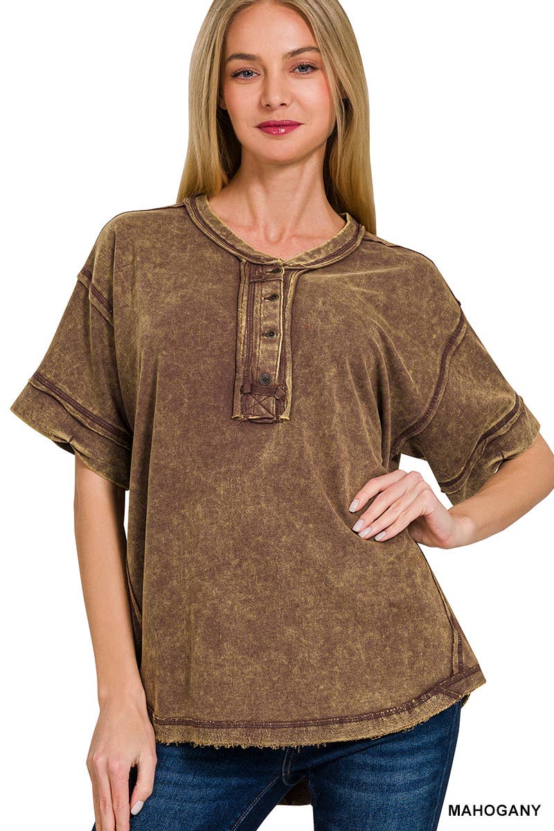 42POPS - Vente Haut en maille – femme - Haut à fermeture boutonnée avec bord brut lavé et détails22