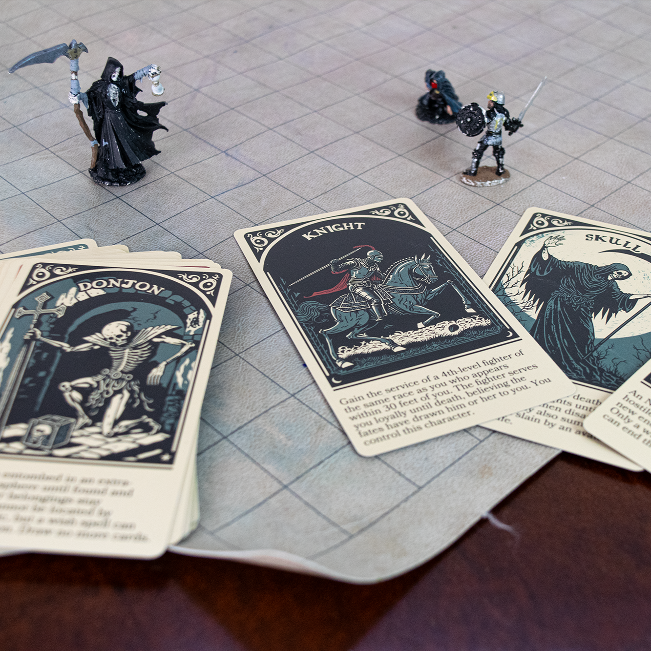 Game Master Dice – wholesale Tarot cards – D&D Deck of Many Things: The Physical Manifestation Deck3