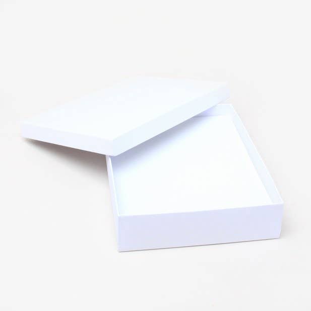 Inca UK – wholesale Gift box – 18x14x4cm. White Gift Box1