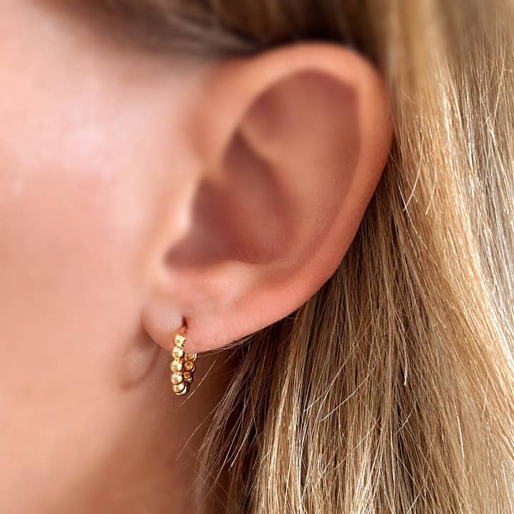 GoldFi - Wholesale Hoop Earrings - 18k Gold Filled 15.5 mm Beaded Clicker Hoop Earrings