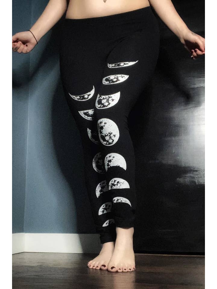 vampirefreaks - Wholesale Athletic/Lounge Leggings - Women's - Moon Phase Leggings