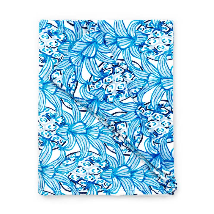 Lookin' Pine Blanket for wholesale by Viv&Lou