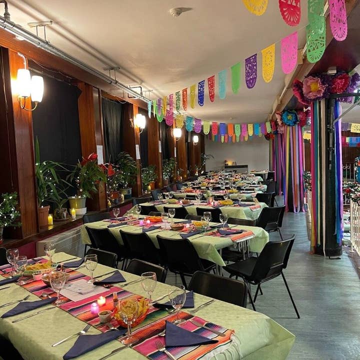 ArtMexico Ltd – wholesale Bunting/Krans – Mexikanska temafestkransar med medelstora flaggor