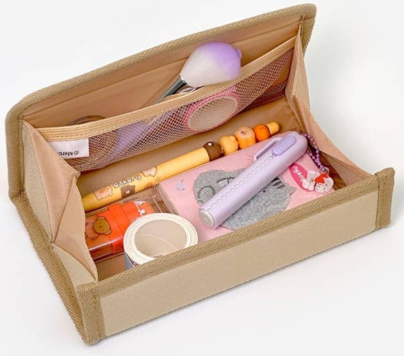 K-Wonderland – wholesale Pennfodral/påse – Miffy Magnetisk Multi Fodral – Hopfällbart Penn- & Acc-fodral10