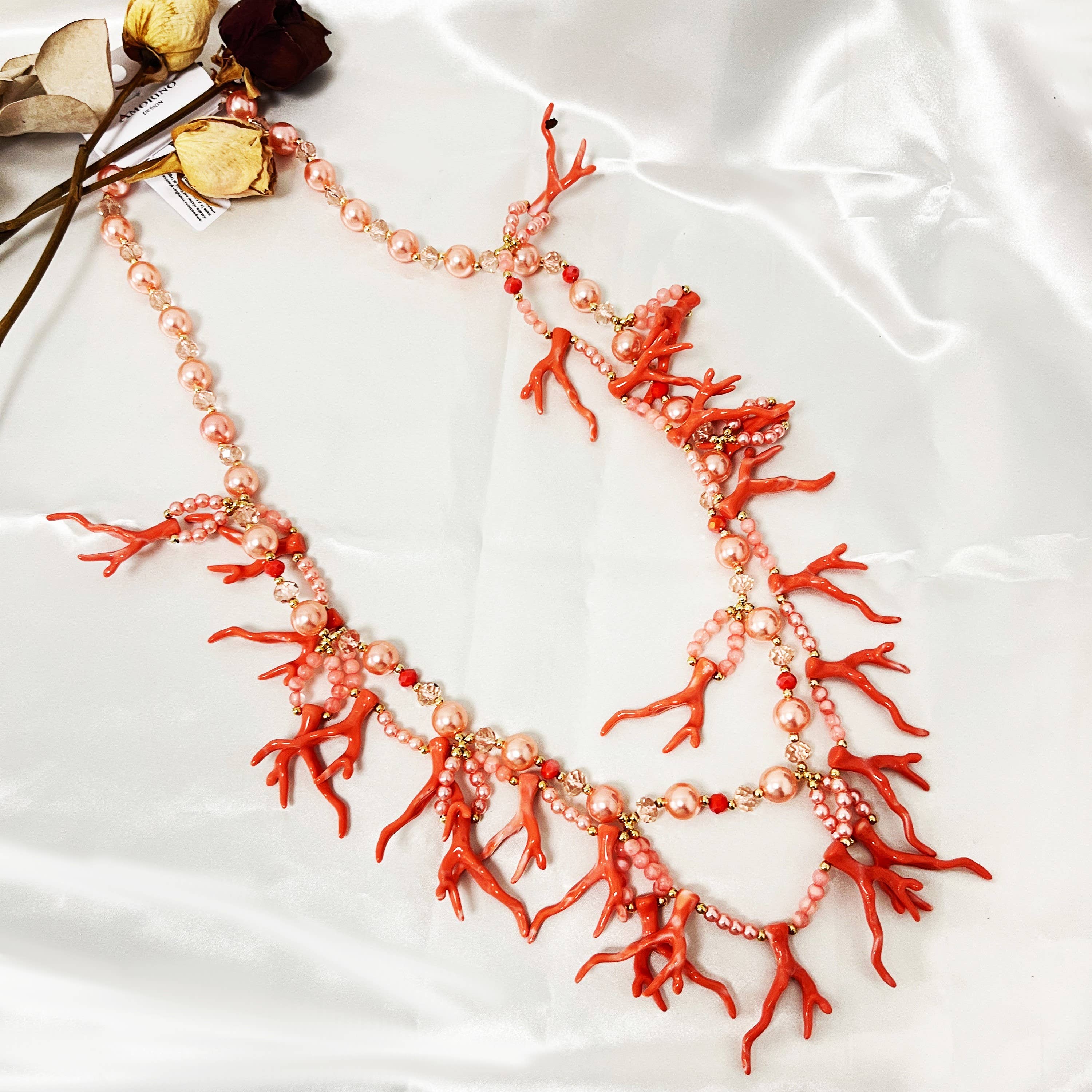 AMORINO SRL – Großhandel Perlenkette – Lange Halskette aus Korallenkristall - PC23148F172