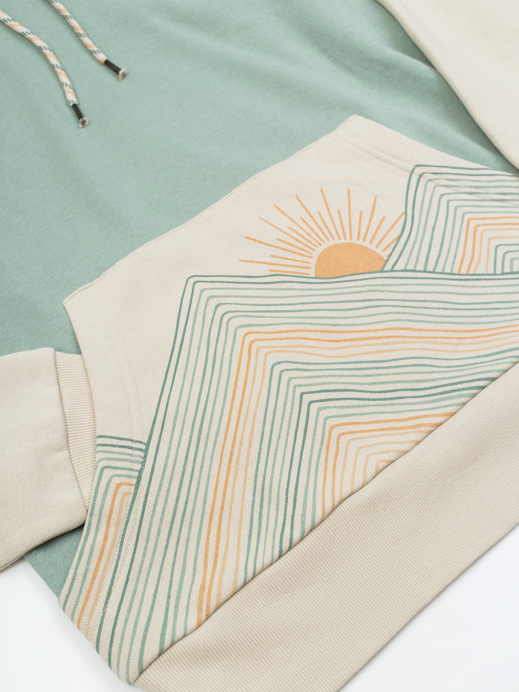 Happy Earth - Wholesale Hoodie - Unisex - Rainbow Mountains Hoodie8