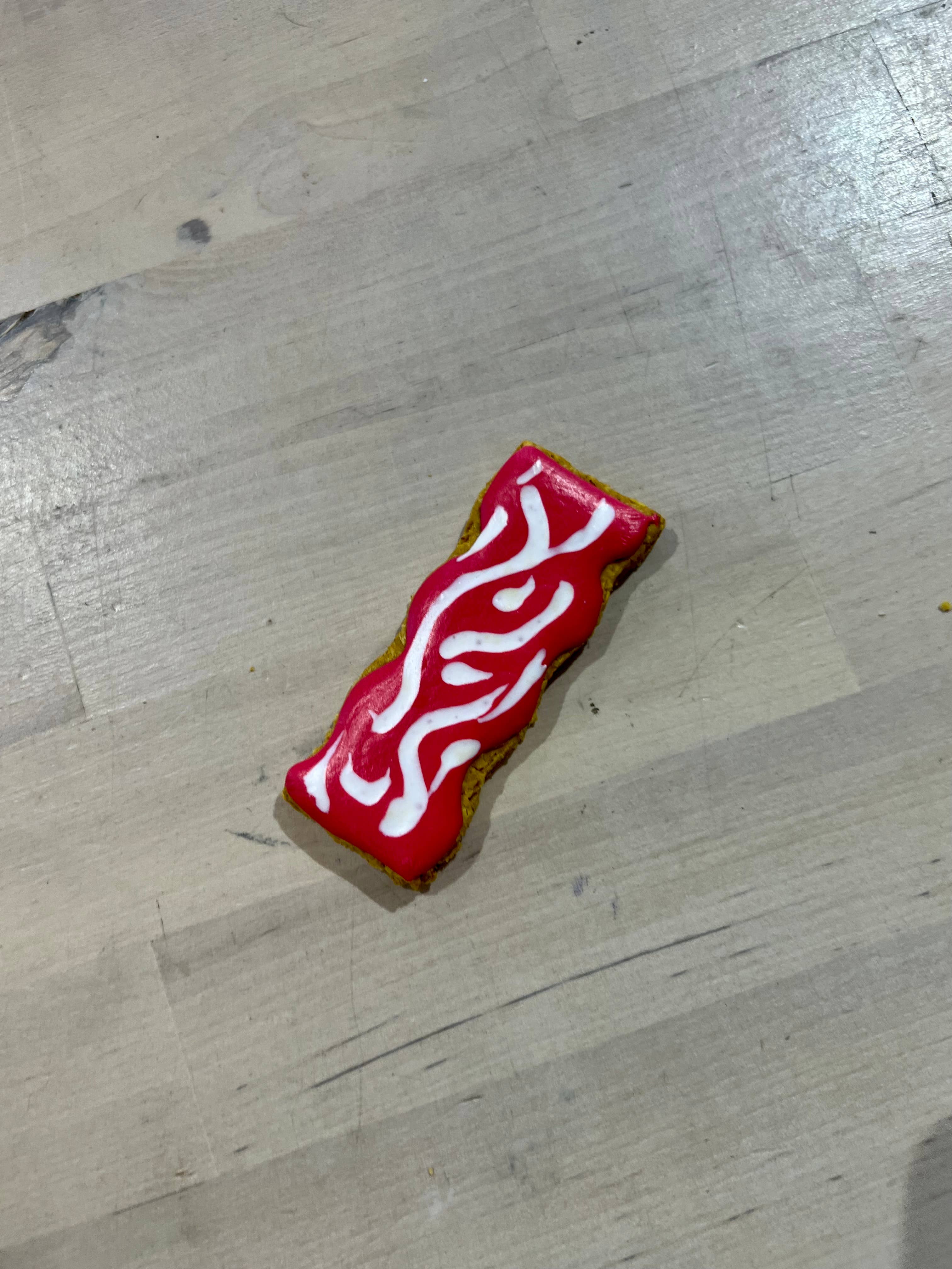 Pupster Bakery - Wholesale Pet Treats - Dog - Bacon and Egg Shaped Dog Treat Cookies2