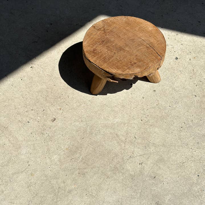 Office Objets - Wholesale Stool - Small low three-legged stool in upcycled blond teak D:30 H:1545