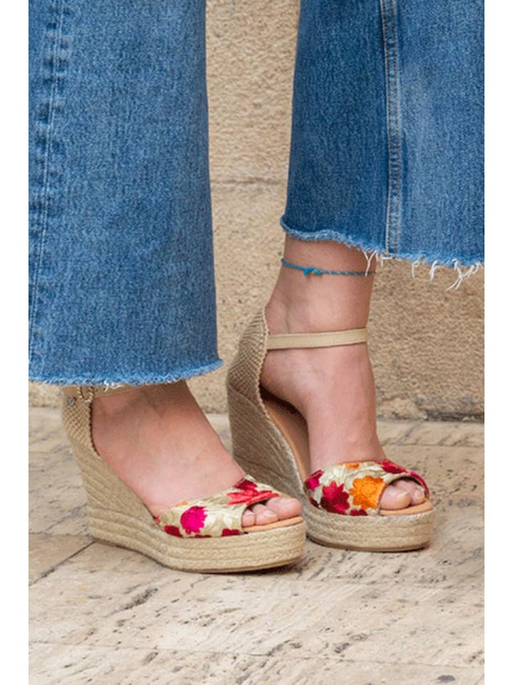 La Valeta Espadrilles-Ibera Factory Shoes slu - Venta al por mayor Zapatillas urbanas - Mujer - Camelia Peep Toe | Cuñas Bordadas8