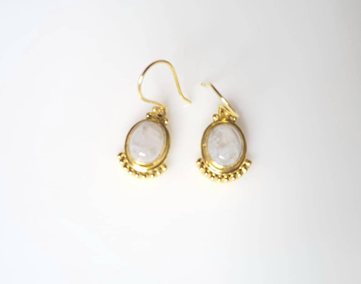 Aurobelle Ibiza - Venta al por mayor Pendientes colgantes - Pendientes de diseñador de joyería Ananda soul de piedra lunar Love0