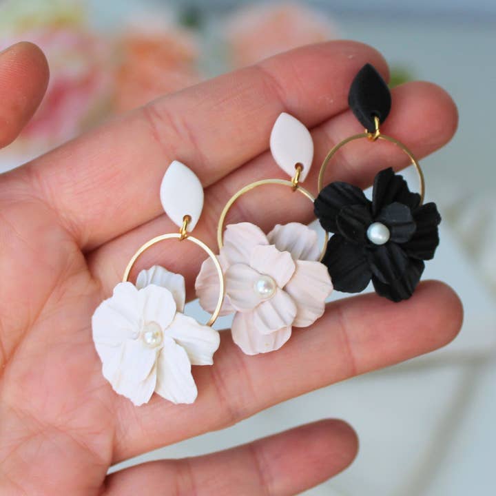 Studio Niani - Wholesale Dangle Earrings - Flower Earrings, Polymer Clay Earrings, Neutral, Beige4