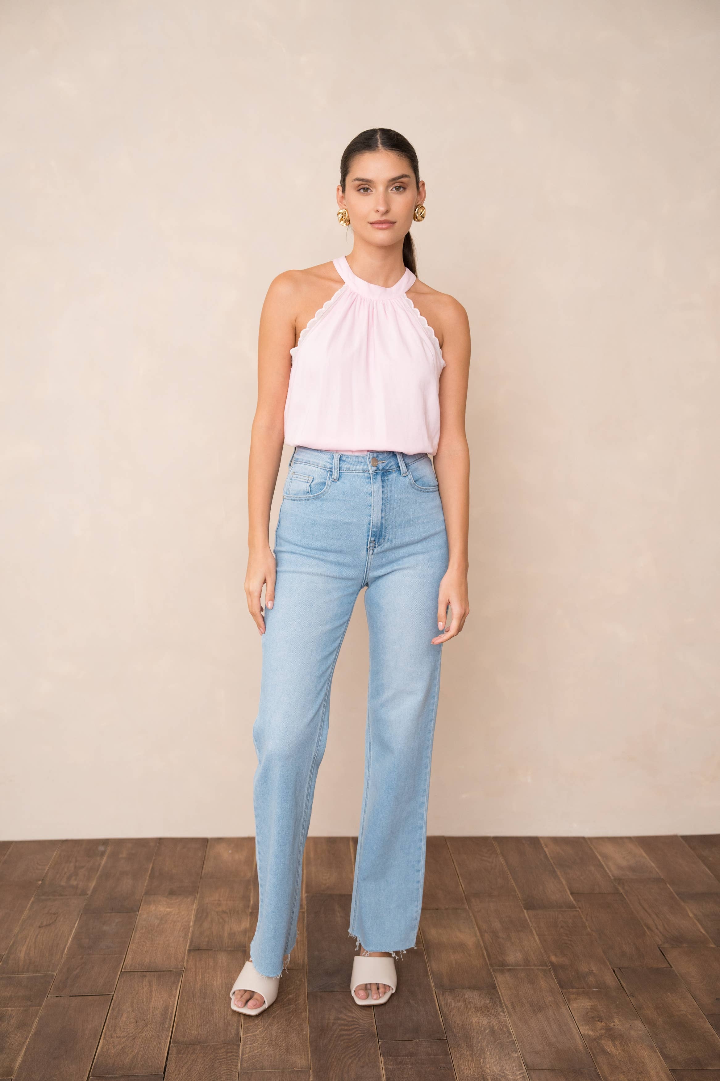 Attentif Paris - Wholesale Blouse - Women's - Top with bow neckline containing linen17